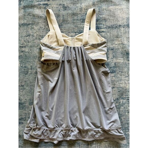 Luluemon Gray Polar Cream Stripe Run Back On Track Tank Top Size 6 - Picture 4 of 7
